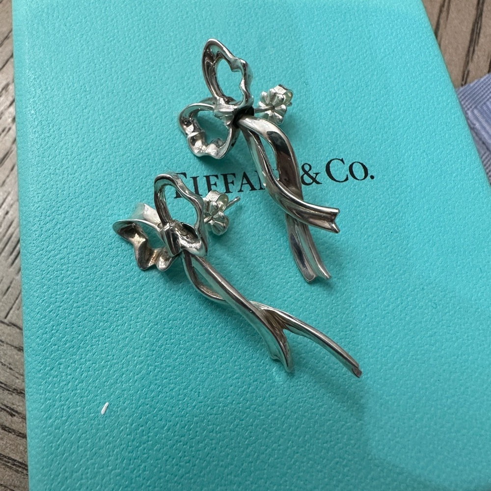 Tiffany vintage bow earrings - sterling silver